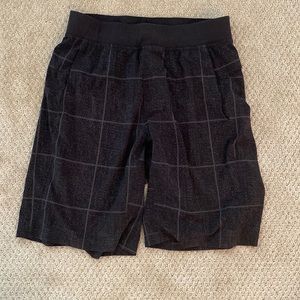 Lulu lemon workout shorts